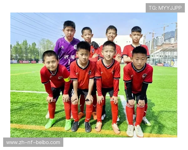 青少年足球夏令营：点燃绿茵梦想的21天蜕变之旅